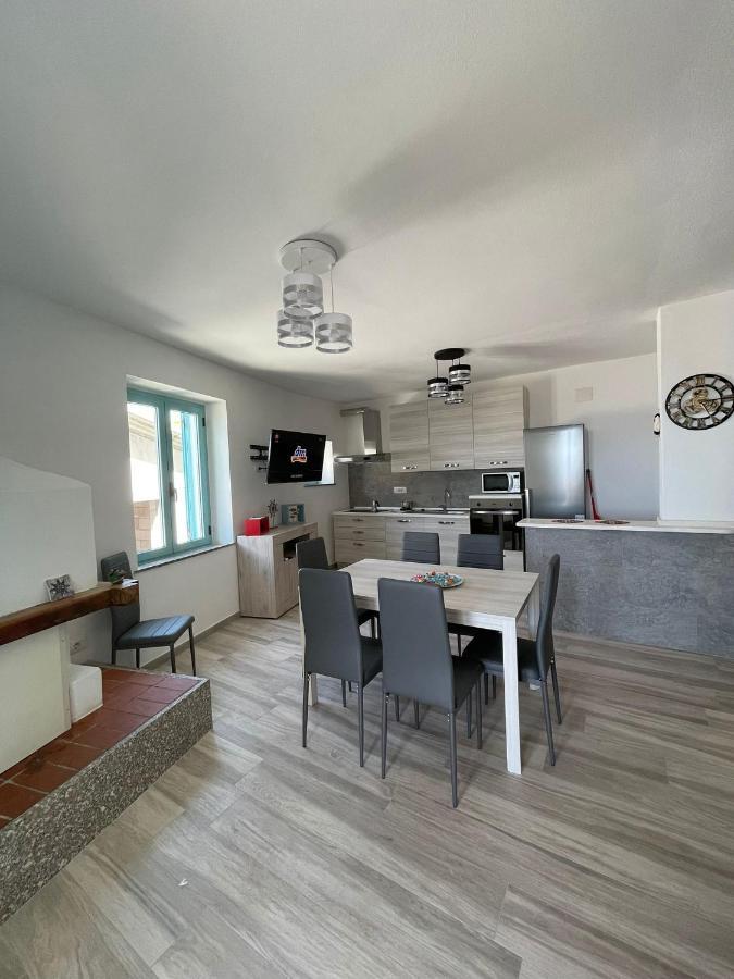 Casa Vacanze Sa Piazza Daire Dorgali Dış mekan fotoğraf